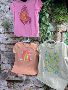 Cat & Jack Girls XS 4/5 Graphic T-Shirt bundle 0132